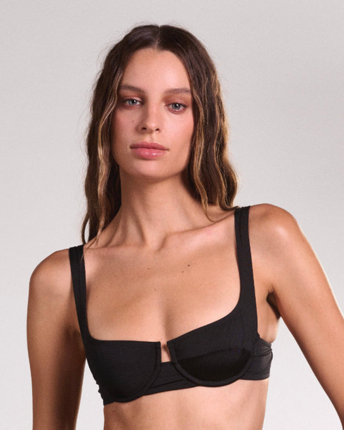 Brigitte Top back